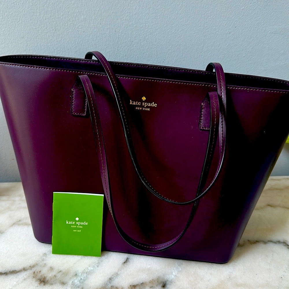 “A Tote 4 Success”